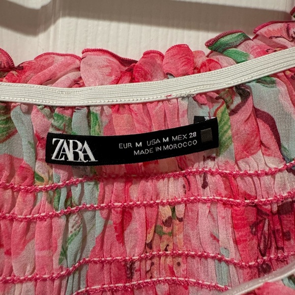 Zara Pink Floral Crop Top NWOT - Picture 2 of 3